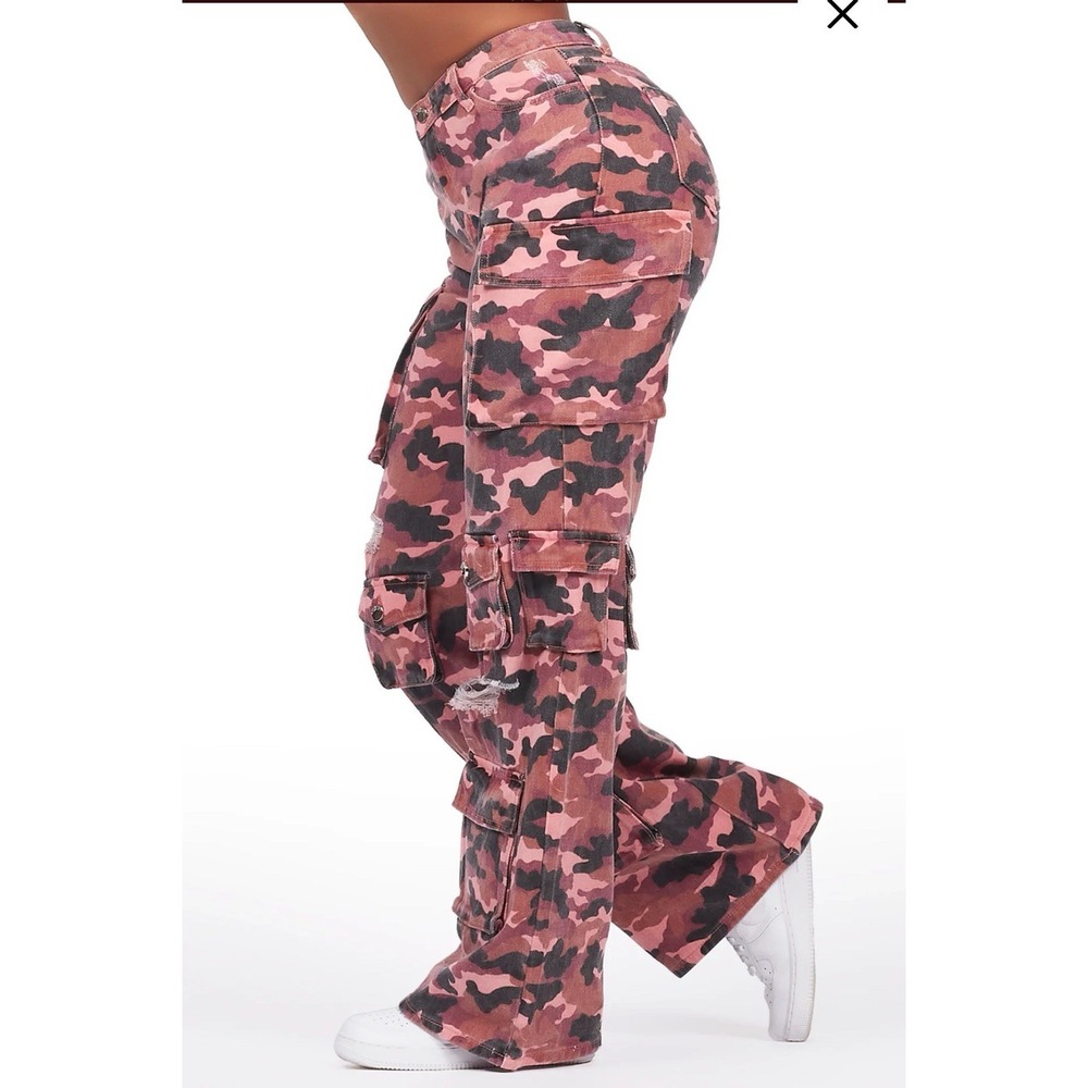 Rockstar Jahmani Pink‎ Cargo Camo Stretch Wide Leg Jean Size Medium Distressed